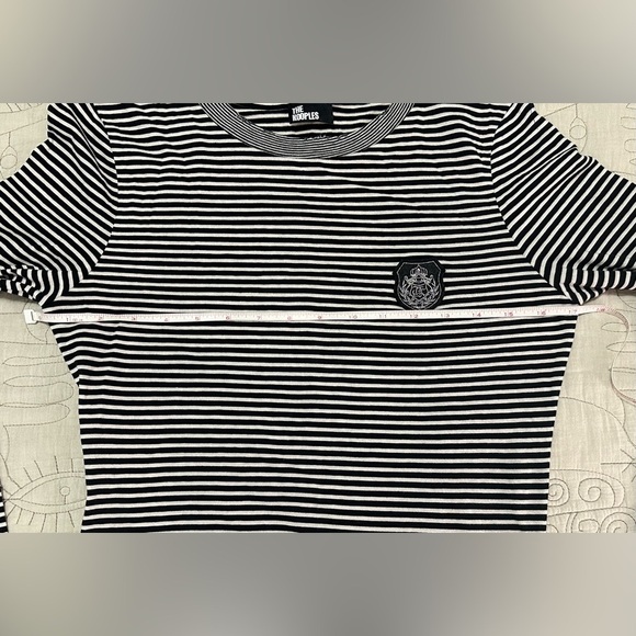 NWT The Kooples LONG-SLEEVED STRIPED TEE Size 2 (M) Crest Black White Fitted - Picture 9 of 11